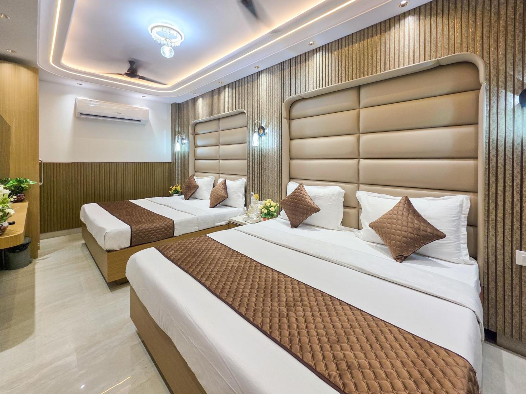 Delhi Delight Premium Bed & Breakfast Yeni Delhi Dış mekan fotoğraf